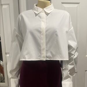 Athleta White Women's Cropped Shirt/ Size Medium